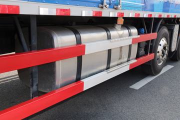 �ൺ��� JH6 400���� 8X4 9.4����س�ͼƬ