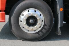 青岛解放 JH6 400马力 8X4 9.4米冷藏车(CA5310XLCP25K2L7T4E5A80)