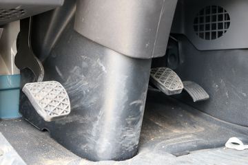 �ൺ��� ��V�ؿ� 260���� 6X2 9.5����������ʽ�ػ���(CA5250XYKP1K2L7T3E5A80)ͼƬ