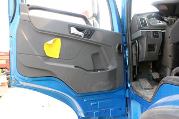 �ൺ��� ��V�ؿ� 260���� 6X2 9.5����������ʽ�ػ���(CA5250XYKP1K2L7T3E5A80)ͼƬ