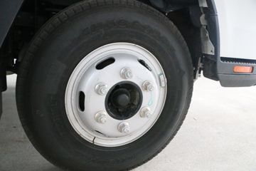 ���� ����V6 156���� 4.15�׵�����ʽ�ῨͼƬ