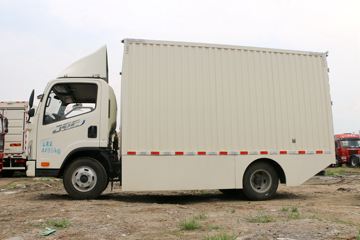 ��� J6F 4.5T 4.21�׵��Ŵ��綯��ʽ�Ῠ(CA5040XXYP40LBEVA83)82.43kWhͼƬ