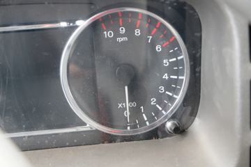 ��� J6F 4.5T 4.21�׵��Ŵ��綯��ʽ�Ῠ(CA5040XXYP40LBEVA83)82.43kWhͼƬ