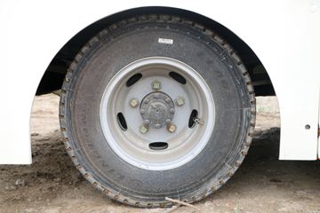 ��� J6F 4.5T 4.21�׵��Ŵ��綯��ʽ�Ῠ(CA5040XXYP40LBEVA83)82.43kWhͼƬ