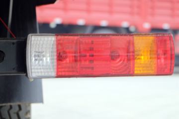 �ൺ��� ��VH�п� 180���� 4X2 6.75�ײ�դʽ�ػ���(���)ͼƬ