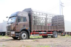 青岛解放 龙VH中卡 南方版 180马力 4X2 6.65米仓栅式载货车(CA5189CCYPK2L2E5A80)