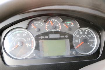 �ൺ��� ��VH�п� �Ϸ��� 180���� 4X2 6.65�ײ�դʽ�ػ���(CA5189CCYPK2L2E5A80)ͼƬ