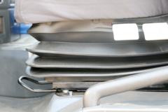 青岛解放 龙VH中卡 南方版 180马力 4X2 6.65米仓栅式载货车(CA5189CCYPK2L2E5A80)