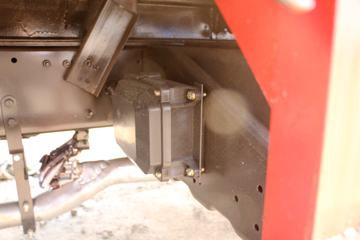 �ൺ��� ��VH�п� �Ϸ��� 180���� 4X2 6.65�ײ�դʽ�ػ���(CA5189CCYPK2L2E5A80)ͼƬ