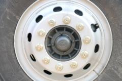 青岛解放 龙VH中卡 南方版 180马力 4X2 6.65米仓栅式载货车(CA5189CCYPK2L2E5A80)