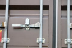 青岛解放 龙VH中卡 南方版 180马力 4X2 6.65米仓栅式载货车(CA5189CCYPK2L2E5A80)