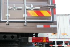 青岛解放 龙VH中卡 南方版 180马力 4X2 6.65米仓栅式载货车(CA5189CCYPK2L2E5A80)