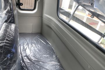 ���� ����ES3 130���� 4X2 3.8����ж��ͼƬ