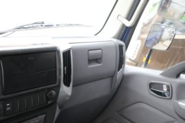 瑞沃ES3&nbsp;自卸车驾驶室                                               图片