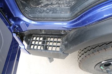 ���� ����ES3 130���� 4X2 3.8����ж��ͼƬ