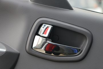 ���� ����ES3 130���� 4X2 3.8����ж��ͼƬ