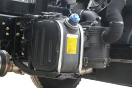 瑞沃ES3&nbsp;自卸车底盘                                                图片