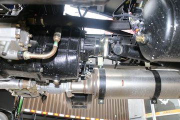 ���� ����ES3 130���� 4X2 3.8����ж��ͼƬ