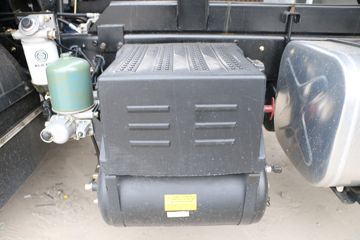 ���� ����ES3 130���� 4X2 3.8����ж��ͼƬ