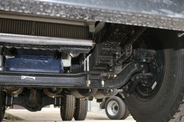 ���� ����ES3 130���� 4X2 3.8����ж��ͼƬ