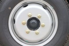 福田时代 驭菱VQ2 1.5L 114马力 汽油 3.3米单排栏板微卡(后双胎)(BJ1032V4JV3-B4)