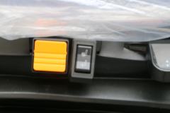 中国重汽 豪瀚J5G重卡 340马力 4X2 车辆运输半挂牵引车(ZZ5185TBQN4213E1)