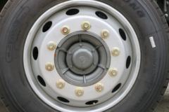中国重汽 豪瀚J5G重卡 340马力 4X2 车辆运输半挂牵引车(ZZ5185TBQN4213E1)