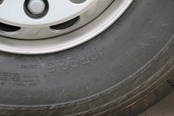й HOWO T7Hؿ 440 6X4ǣ(12)(ZZ4257V324HE1B)ͼƬ