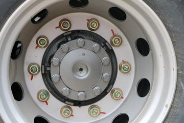 й HOWO T7Hؿ 440 6X4ǣ(12)(ZZ4257V324HE1B)ͼƬ