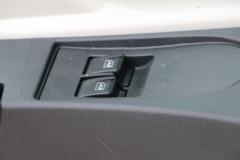 中国重汽 豪瀚J7B重卡 380马力 6X4危化品牵引车(ZZ4255N3246E1W)