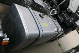 豪瀚J7B&nbsp;牵引车底盘                                                图片