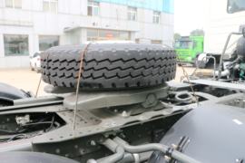 豪瀚J7B&nbsp;牵引车底盘                                                图片