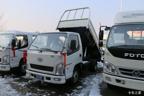 һ������ ��ž���1ϵ 78���� 4X2 3.02����ж��(CA3040K3LE5)