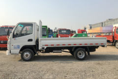 凯马 K1 87马力 3.31米单排栏板轻卡(KMC1036Q26D5)