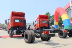 东风商用车 天锦KR 180马力 4X2 排半载货车底盘(DFH1180BX1JV)
