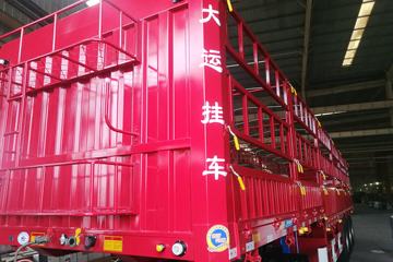 大运 13米鹅颈花栏对开仓栅式半挂车