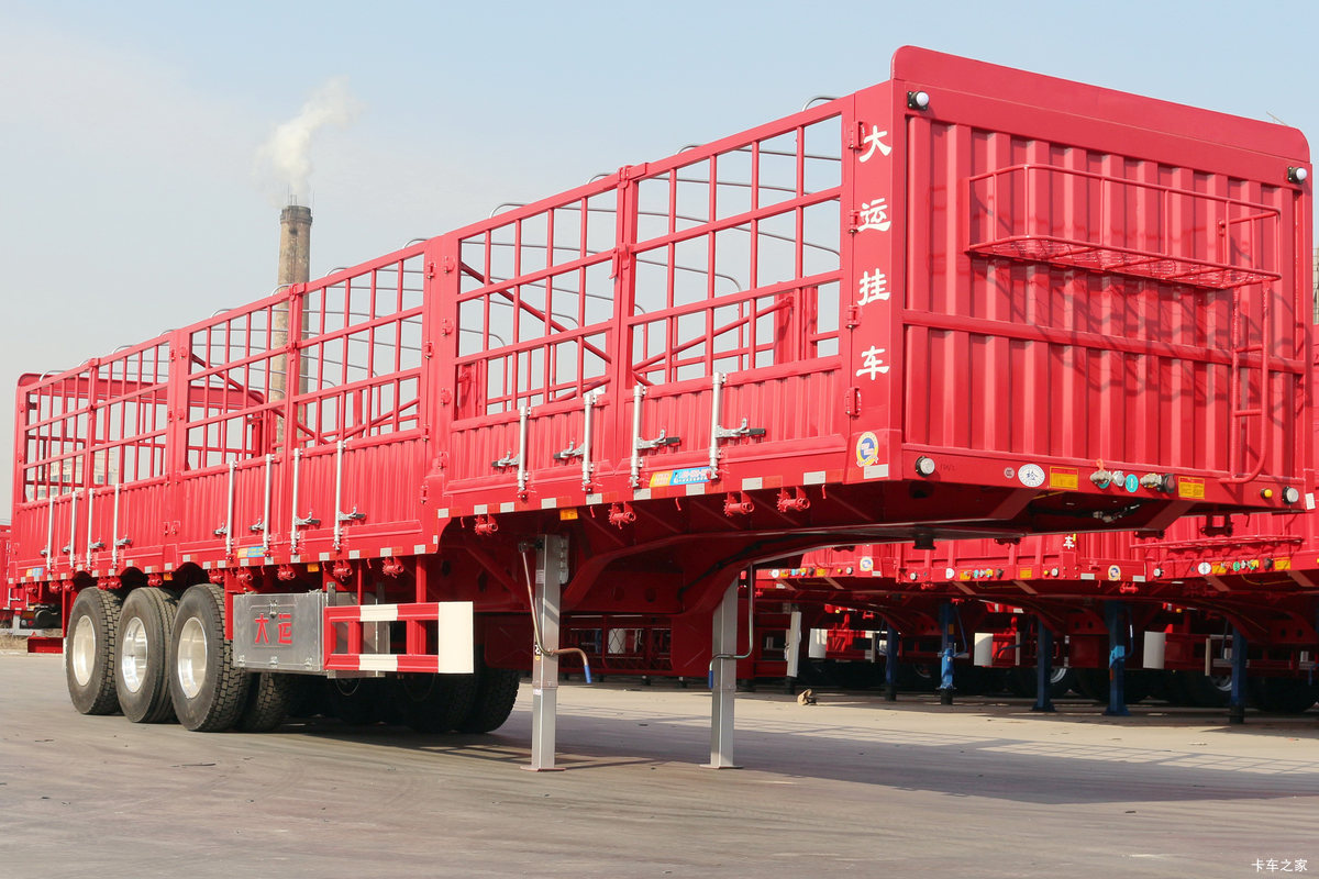 大运 13米鹅颈花栏对开半锁杆仓栅式半挂车