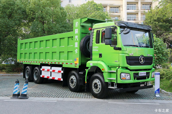 陕汽重卡德龙新M3000续航300km 宁德时代 422.8kWh 功率410kW