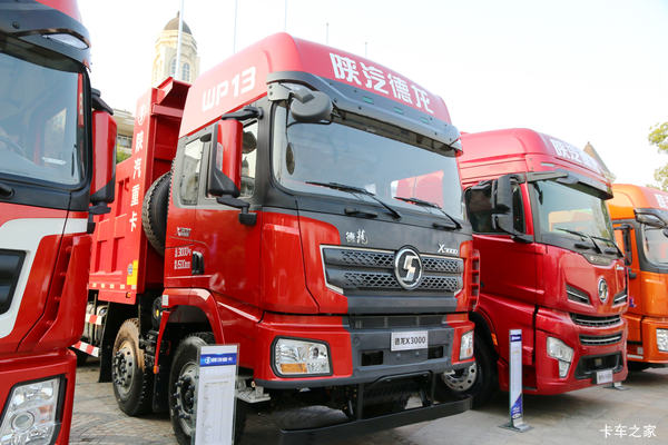 陕汽重卡 德龙X3000 矿用加强版 375马力 6X4 6米自卸车(SX5250ZLJ5B424B)