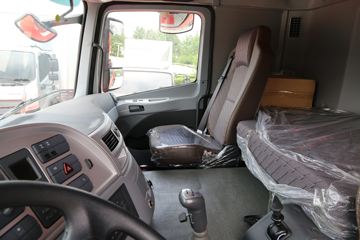 ���� ŷ��GTL 9ϵ�ؿ� 2018�� 460���� 8X4 8.2����ж��(BJ3319DMPKF-AB)ͼƬ