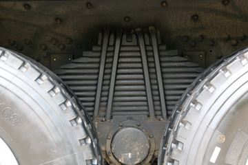 ���� ŷ��GTL 9ϵ�ؿ� 2018�� 460���� 8X4 8.2����ж��(BJ3319DMPKF-AB)ͼƬ