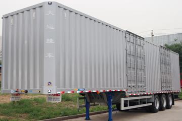大运 13.75米厢式半挂车