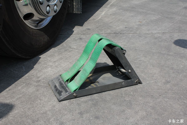 ��������&nbsp;���ֶ���FH16&nbsp;700���������