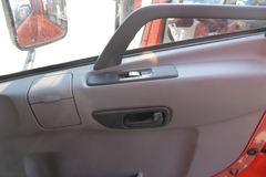 东风商用车 天龙重卡 340马力 6X4 牵引车(DFL4251A9)