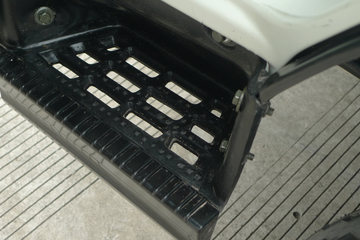 祺运&nbsp;载货车驾驶室                                               图片