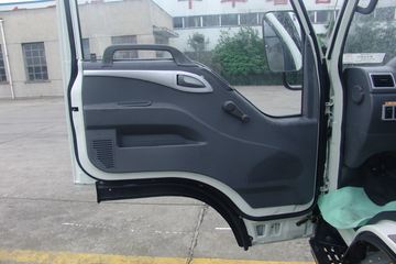 祺运&nbsp;载货车驾驶室                                               图片