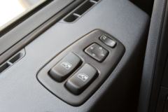 斯堪尼亚 G系列重卡 410马力 6X2R牵引车(型号G410)