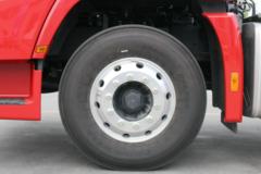 现代商用车 创虎XCIENT重卡 520马力 6X4 AMT自动挡牵引车(CHM4251KPQ49V)