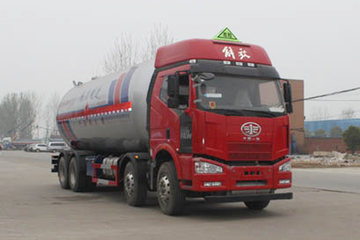 一汽解放 J6M 280马力 8X4 液化气体运输车(程力威牌)(CLW5320GYQC5)