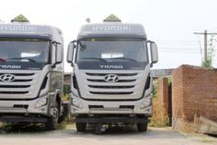 现代商用车 创虎XCIENT重卡 410马力 6X4牵引车(危化品)(CHM4250KPQ49WXPV)